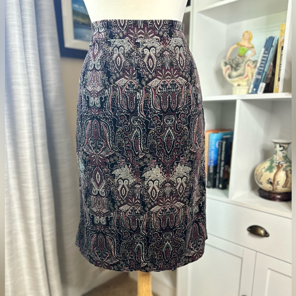 Croft & Barrow Black and Pink Paisley Corduroy Pencil Skirt